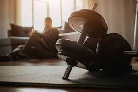 巴恩斯对战曼城全场数据：2粒进球，18次传球16次成功